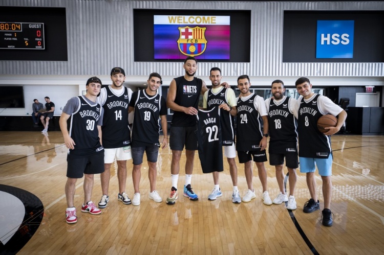 加盟还不到2年！唐斯40+10次数已升至尼克斯队史第三（加盟未满两年，唐斯40+10场次已跃居尼克斯队史第三）