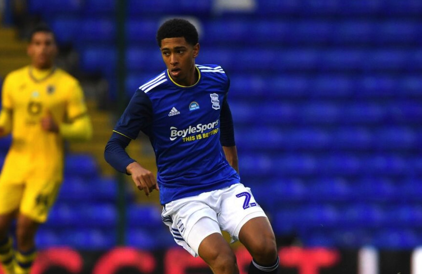 米体：维卡里奥已经决定重返意甲，但去国米可能有点困难（米体：维卡里奥决意回归意甲，加盟国米难度不小）