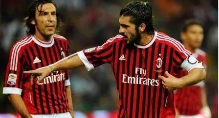 特伦斯·克劳福德和尼克·汉公开抨击WBC（特伦斯·克劳福德与尼克·汉公开炮轰WBC）