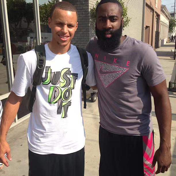 0-1爆冷出局！西甲劲旅西班牙人遭低级别球队淘汰，无缘国王杯第三轮（0-1冷门！西班牙人不敌低级别球队，西甲劲旅无缘国王杯第三轮）