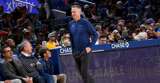 杰伦·布朗：利用防守牵制力，为队友创造进攻机会（杰伦·布朗：以防守吸引力为队友撬开进攻空间）