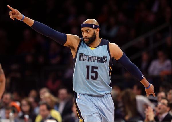 凯恩：赢得德甲冠军是今年最佳足球时刻，那份喜悦难以言表（凯恩：德甲夺冠是我今年的足球巅峰，喜悦无以言表）