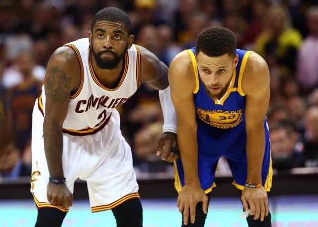 高效表现震撼全场（高能发挥惊艳全场）