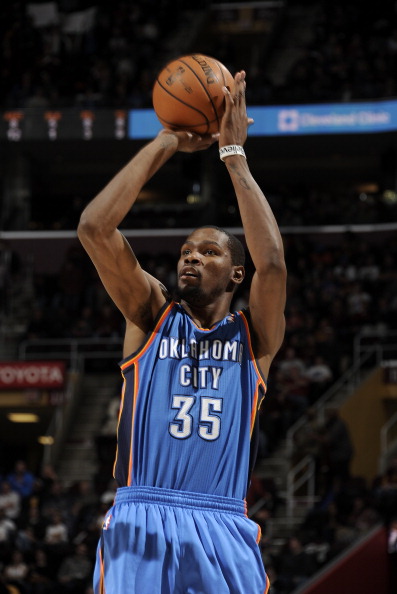 唐斯交易传闻背后的心理挣扎（唐斯交易流言背后的内心纠结）