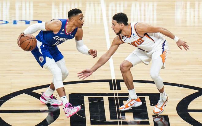 皇家马德里即将签下洛格朗尼斯的瑰宝：曼克斯·雷佐拉的崛起之路（皇马接近敲定洛格朗尼斯天才：曼克斯·雷佐拉的跃升之路）