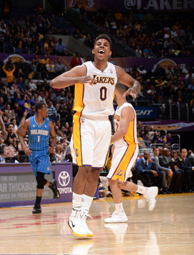 英媒：小蜜蜂6个英超主场狂揽13分，近期连胜利物浦+纽卡（英媒：布伦特福德近6个英超主场豪取13分，近期先后击败利物浦与纽卡）