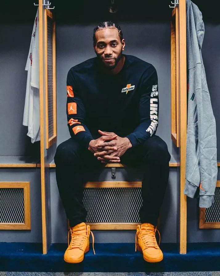 记者：德国足协内部有让诺伊尔回归的声音，需要纳帅主动出面（记者：德足协内部呼吁诺伊尔回归，需纳帅主动出面）