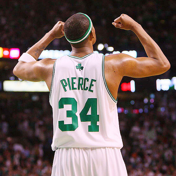 队记：克林根今天未参加完整训练，罗威已经开始恢复训练（球队记者：克林根今日未参加全队合练，罗威已开启恢复训练）